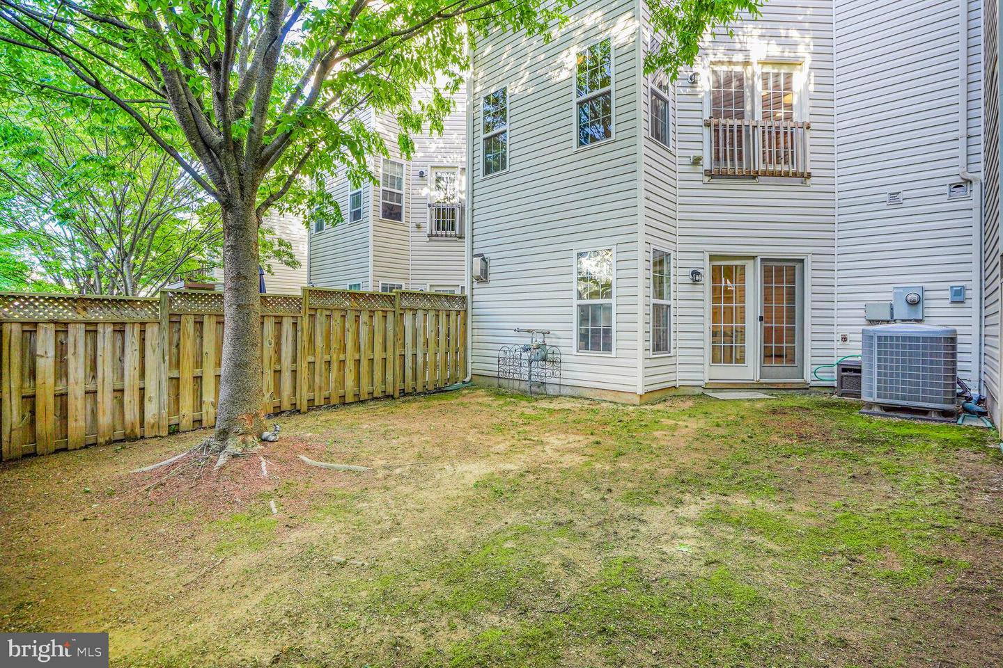 25111 HUMMOCKY TER, ALDIE, Virginia 20105, 3 Bedrooms Bedrooms, ,2 BathroomsBathrooms,Residential,For sale,25111 HUMMOCKY TER,VALO2105606 MLS # VALO2105606