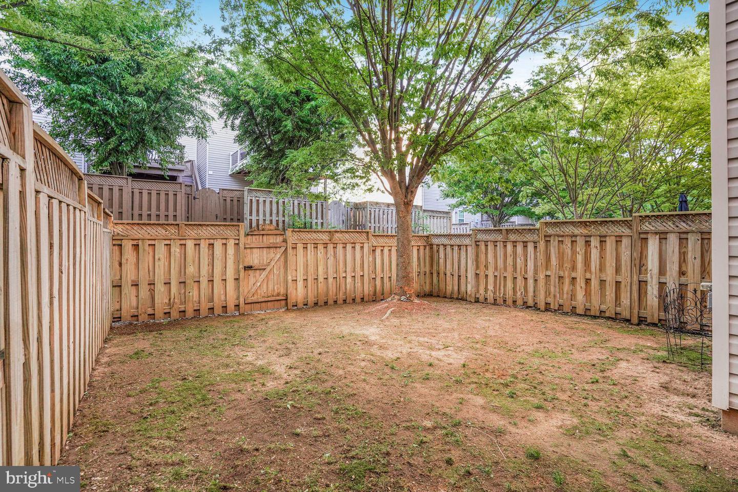 25111 HUMMOCKY TER, ALDIE, Virginia 20105, 3 Bedrooms Bedrooms, ,2 BathroomsBathrooms,Residential,For sale,25111 HUMMOCKY TER,VALO2105606 MLS # VALO2105606