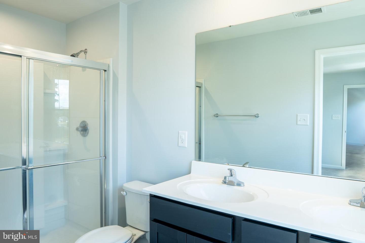 7000 OAKFORK LOOP, NEW KENT, Virginia 23124, 3 Bedrooms Bedrooms, 8 Rooms Rooms,2 BathroomsBathrooms,Residential,For sale,7000 OAKFORK LOOP,VANK2000114 MLS # VANK2000114