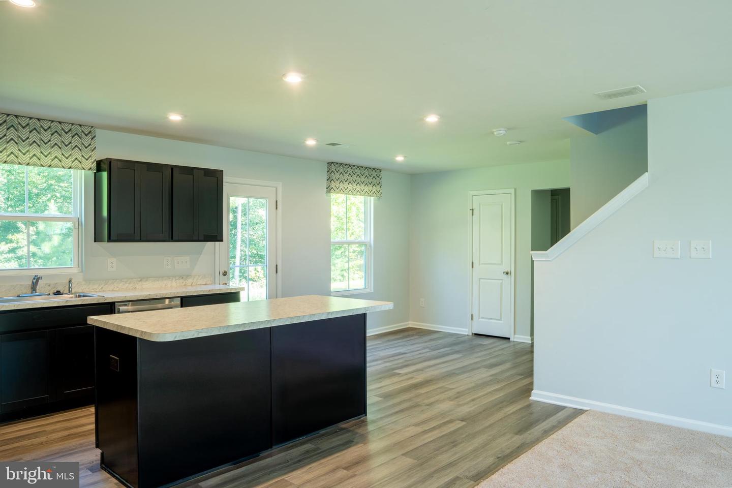 7000 OAKFORK LOOP, NEW KENT, Virginia 23124, 3 Bedrooms Bedrooms, 8 Rooms Rooms,2 BathroomsBathrooms,Residential,For sale,7000 OAKFORK LOOP,VANK2000114 MLS # VANK2000114