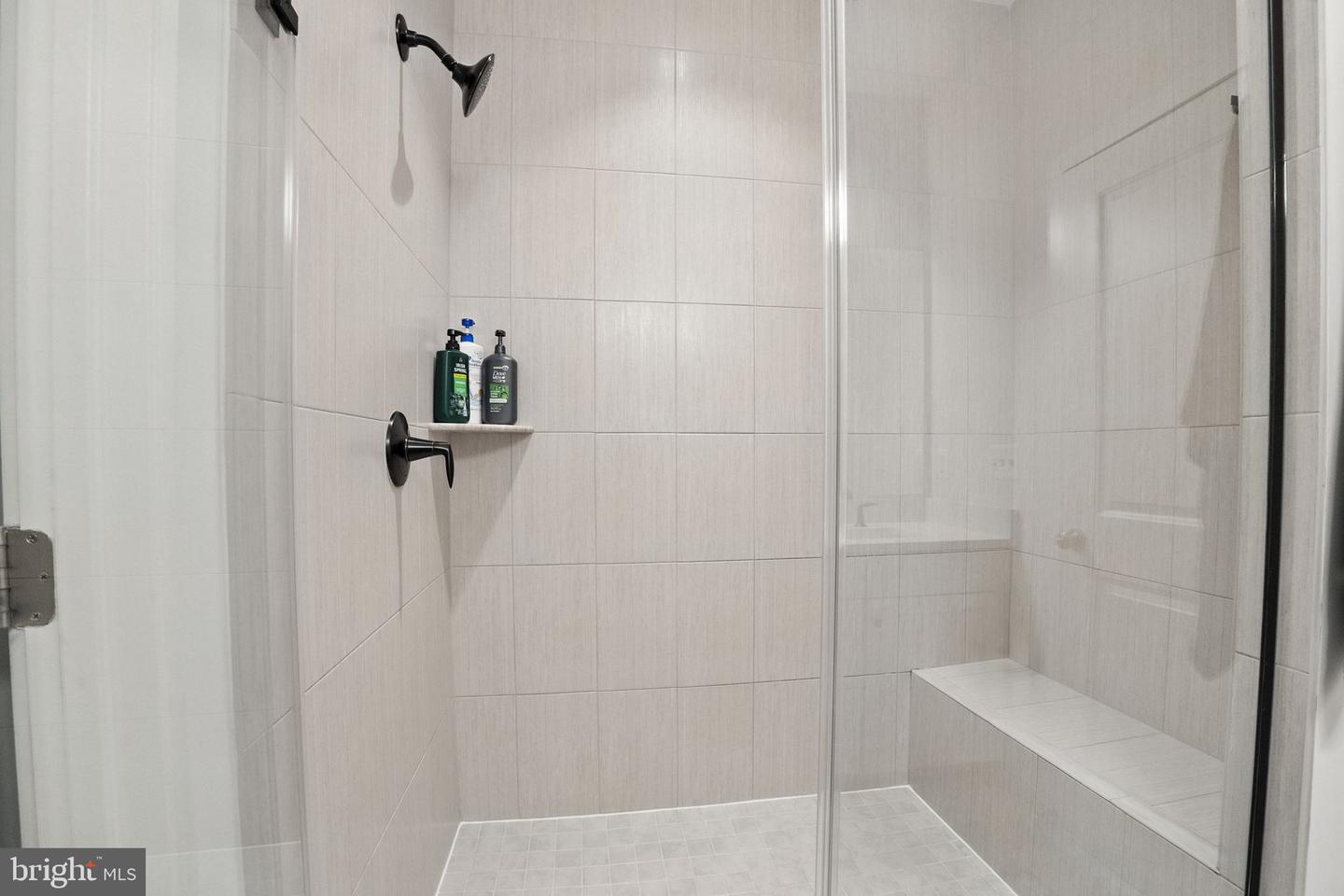 25434 NICHOLS ORCHARD TER, CHANTILLY, Virginia 20152, 3 Bedrooms Bedrooms, ,2 BathroomsBathrooms,Residential,For sale,25434 NICHOLS ORCHARD TER,VALO2105612 MLS # VALO2105612