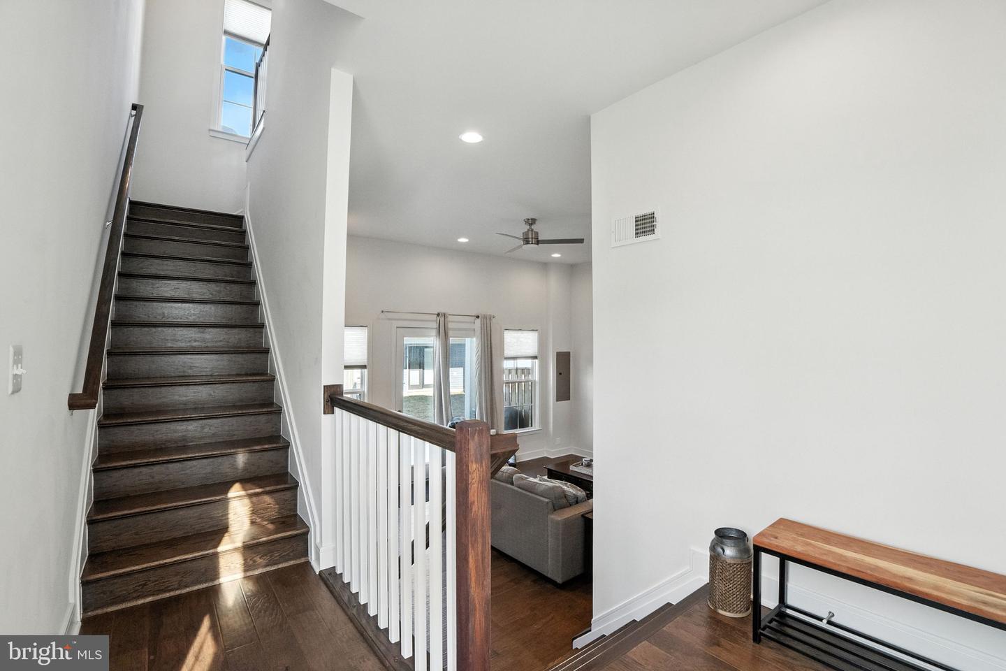 25434 NICHOLS ORCHARD TER, CHANTILLY, Virginia 20152, 3 Bedrooms Bedrooms, ,2 BathroomsBathrooms,Residential,For sale,25434 NICHOLS ORCHARD TER,VALO2105612 MLS # VALO2105612
