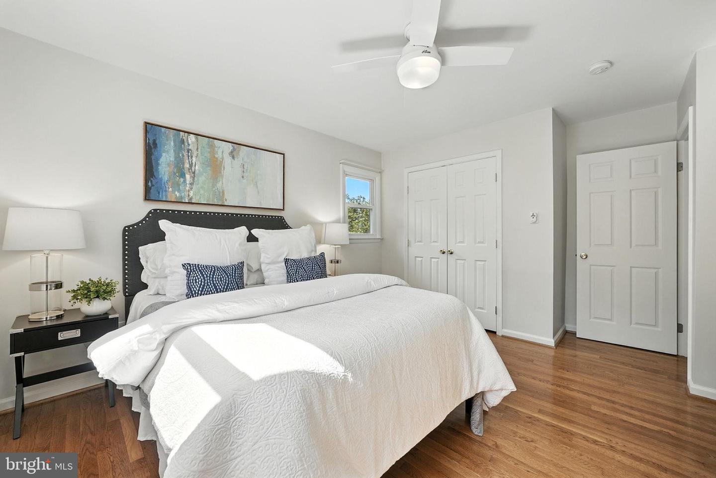 3924 LINCOLNSHIRE ST, ANNANDALE, Virginia 22003, 3 Bedrooms Bedrooms, 12 Rooms Rooms,2 BathroomsBathrooms,Residential,For sale,3924 LINCOLNSHIRE ST,VAFX2263918 MLS # VAFX2263918