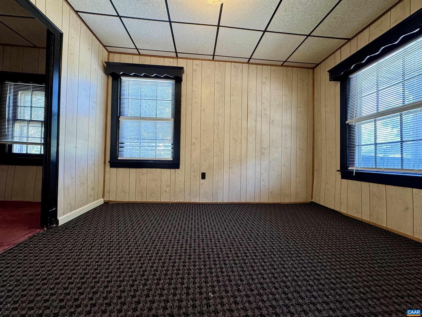108 CAROLINE ST, STAUNTON, Virginia 24401, 1 Bedroom Bedrooms, ,1 BathroomBathrooms,Residential,For sale,108 CAROLINE ST,668439 MLS # 668439