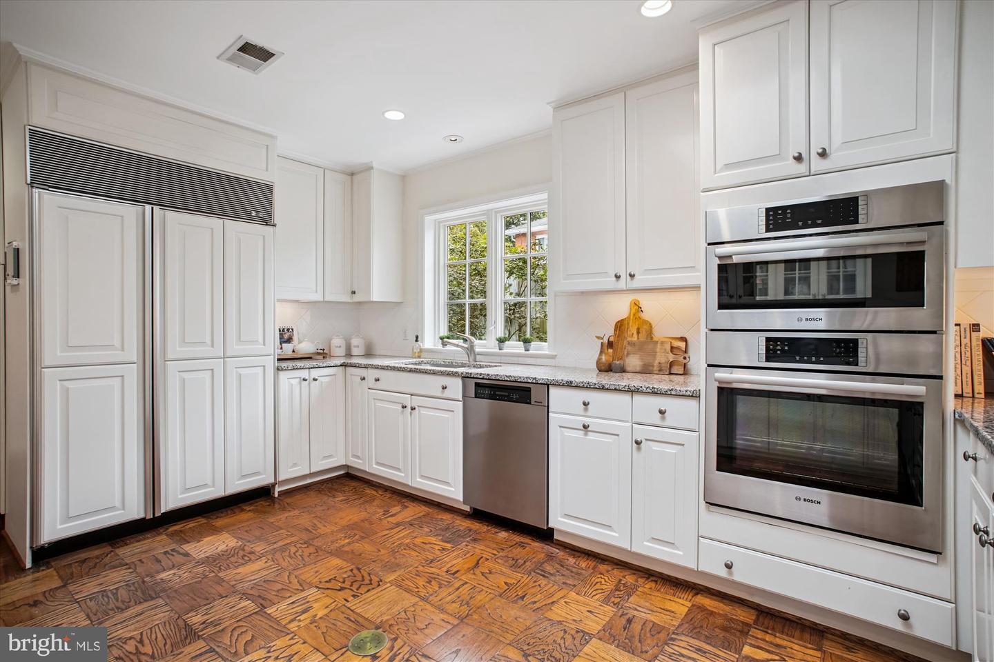 2907 DARTMOUTH RD, ALEXANDRIA, Virginia 22314, 3 Bedrooms Bedrooms, ,2 BathroomsBathrooms,Residential,For sale,2907 DARTMOUTH RD,VAAX2049194 MLS # VAAX2049194