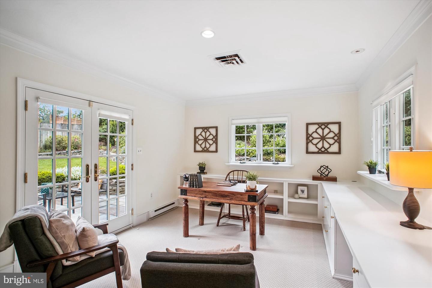 2907 DARTMOUTH RD, ALEXANDRIA, Virginia 22314, 3 Bedrooms Bedrooms, ,2 BathroomsBathrooms,Residential,For sale,2907 DARTMOUTH RD,VAAX2049194 MLS # VAAX2049194