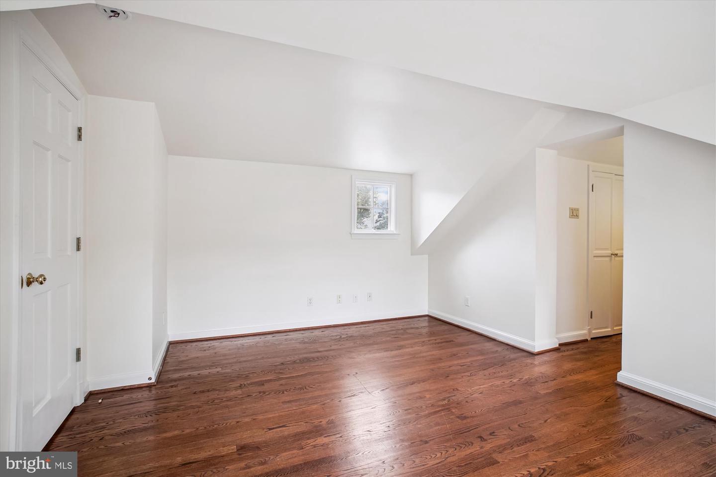 2907 DARTMOUTH RD, ALEXANDRIA, Virginia 22314, 3 Bedrooms Bedrooms, ,2 BathroomsBathrooms,Residential,For sale,2907 DARTMOUTH RD,VAAX2049194 MLS # VAAX2049194