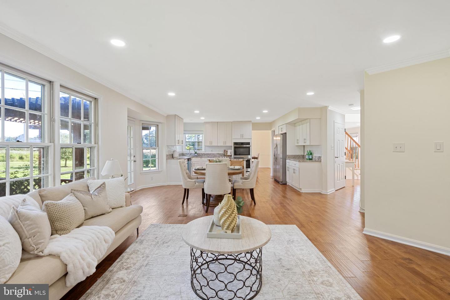14216 HARTWOOD CT, CENTREVILLE, Virginia 20121, 5 Bedrooms Bedrooms, ,3 BathroomsBathrooms,Residential,For sale,14216 HARTWOOD CT,VAFX2264322 MLS # VAFX2264322