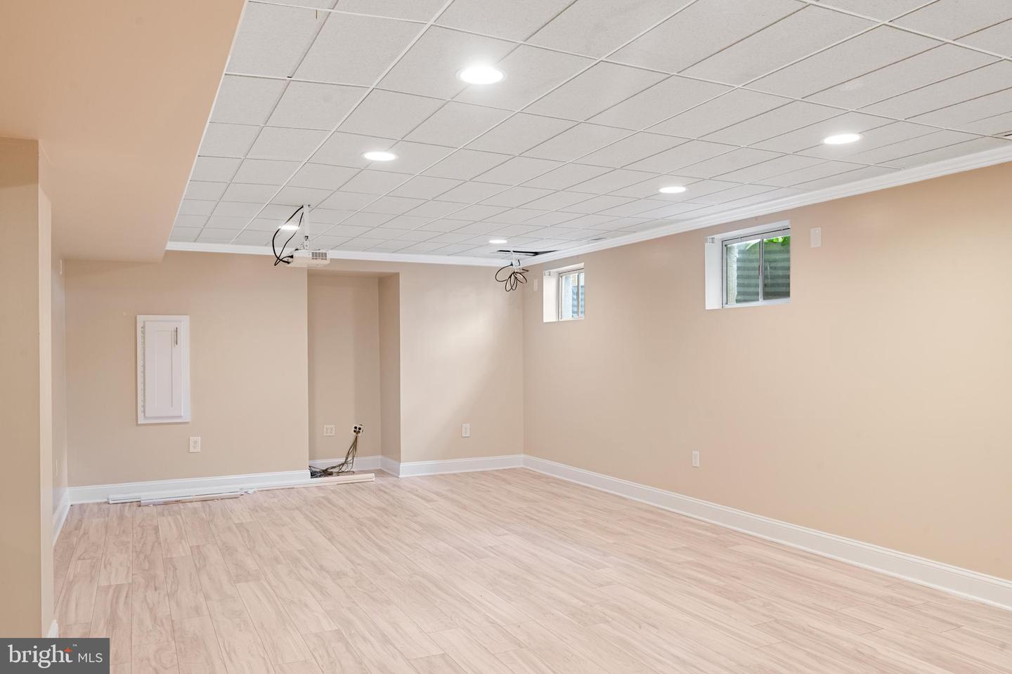 14216 HARTWOOD CT, CENTREVILLE, Virginia 20121, 5 Bedrooms Bedrooms, ,3 BathroomsBathrooms,Residential,For sale,14216 HARTWOOD CT,VAFX2264322 MLS # VAFX2264322