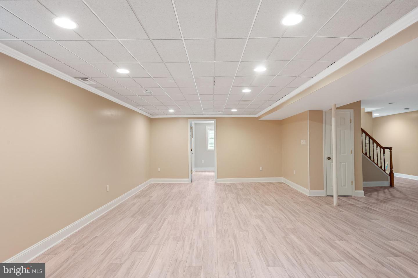 14216 HARTWOOD CT, CENTREVILLE, Virginia 20121, 5 Bedrooms Bedrooms, ,3 BathroomsBathrooms,Residential,For sale,14216 HARTWOOD CT,VAFX2264322 MLS # VAFX2264322