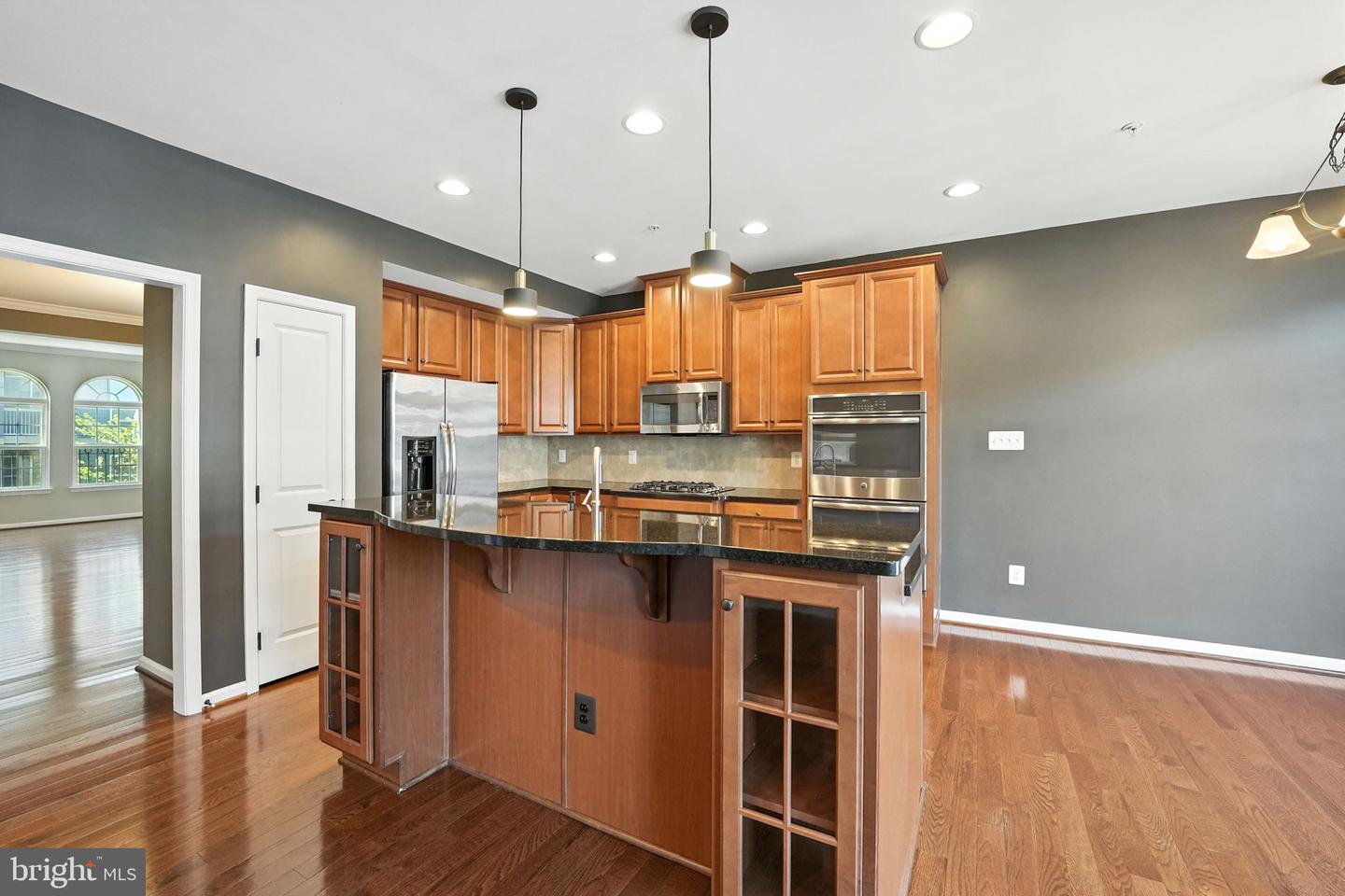 13682 ENDEAVOUR DR #19D, HERNDON, Virginia 20171, 3 Bedrooms Bedrooms, ,2 BathroomsBathrooms,Residential,For sale,13682 ENDEAVOUR DR #19D,VAFX2264326 MLS # VAFX2264326