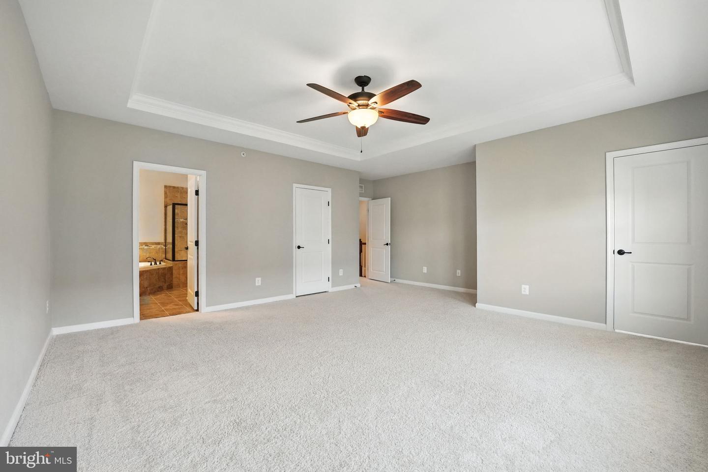 13682 ENDEAVOUR DR #19D, HERNDON, Virginia 20171, 3 Bedrooms Bedrooms, ,2 BathroomsBathrooms,Residential,For sale,13682 ENDEAVOUR DR #19D,VAFX2264326 MLS # VAFX2264326