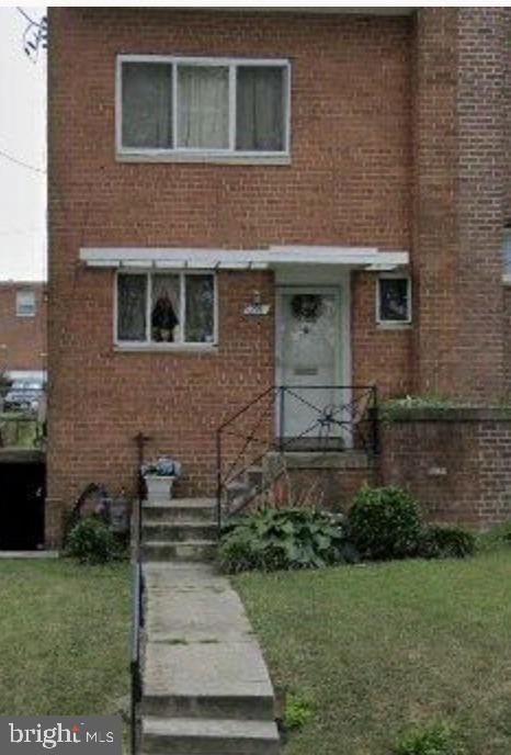 5250 CHILLUM PL NE, WASHINGTON, District Of Columbia 20011, 3 Bedrooms Bedrooms, ,1 BathroomBathrooms,Residential,For sale,5250 CHILLUM PL NE,DCDC2217608 MLS # DCDC2217608