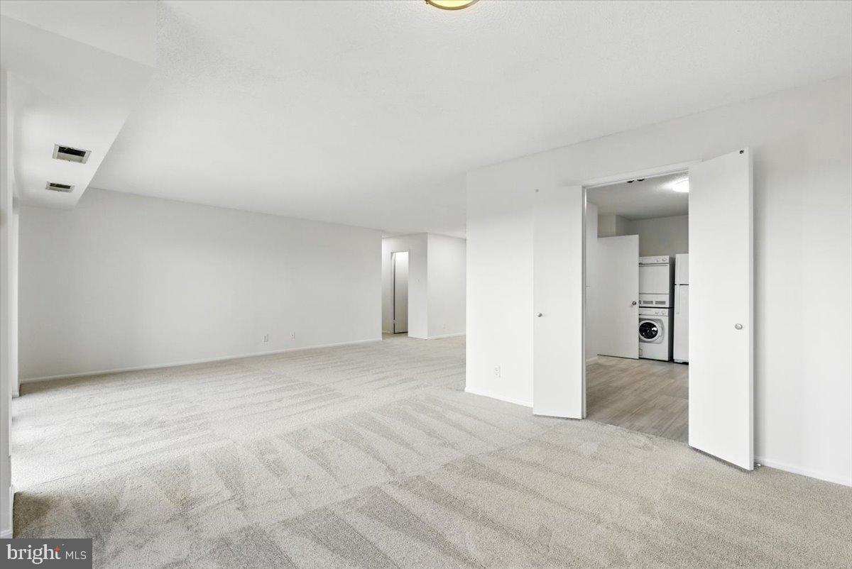 205 YOAKUM PKWY #721, ALEXANDRIA, Virginia 22304, 2 Bedrooms Bedrooms, 4 Rooms Rooms,2 BathroomsBathrooms,Residential,For sale,205 YOAKUM PKWY #721,VAAX2049204 MLS # VAAX2049204