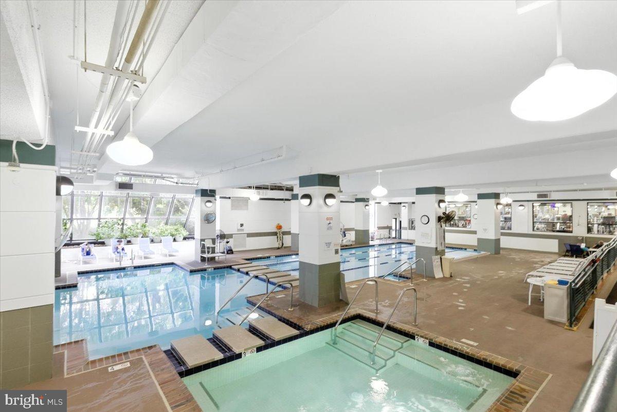 205 YOAKUM PKWY #721, ALEXANDRIA, Virginia 22304, 2 Bedrooms Bedrooms, 4 Rooms Rooms,2 BathroomsBathrooms,Residential,For sale,205 YOAKUM PKWY #721,VAAX2049204 MLS # VAAX2049204