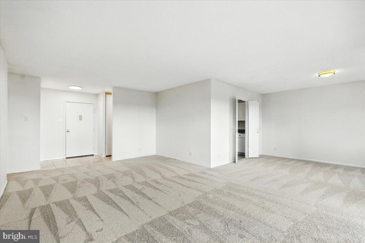 205 YOAKUM PKWY #721, ALEXANDRIA, Virginia 22304, 2 Bedrooms Bedrooms, 4 Rooms Rooms,2 BathroomsBathrooms,Residential,For sale,205 YOAKUM PKWY #721,VAAX2049204 MLS # VAAX2049204