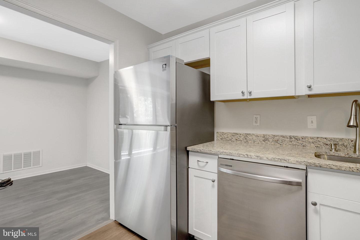 6141 LEESBURG PIKE #202, FALLS CHURCH, Virginia 22041, 1 Bedroom Bedrooms, ,1 BathroomBathrooms,Residential,For sale,6141 LEESBURG PIKE #202,VAFX2264360 MLS # VAFX2264360