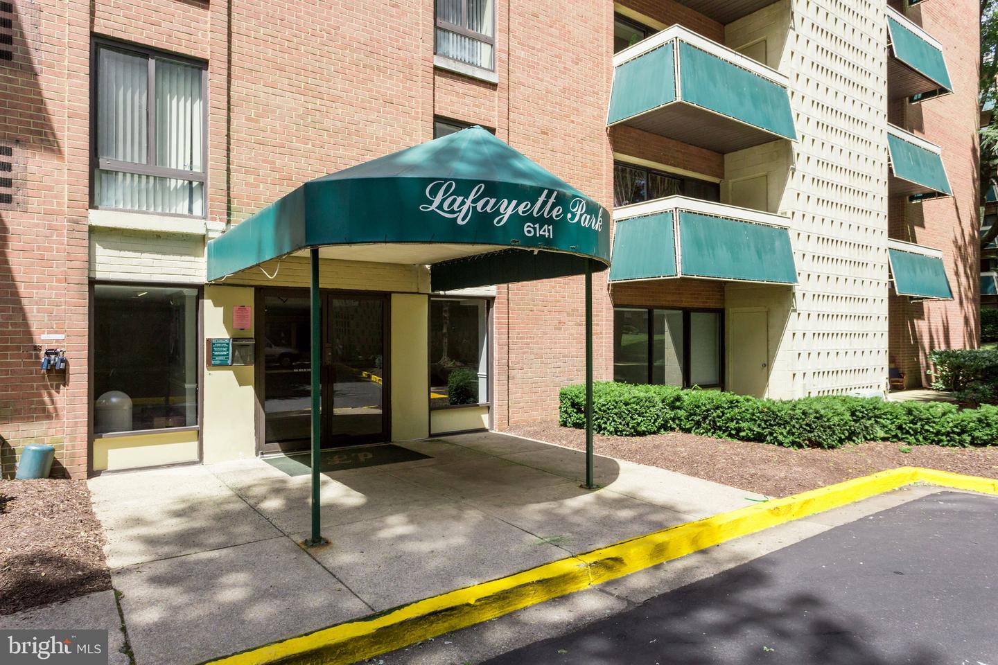 6141 LEESBURG PIKE #202, FALLS CHURCH, Virginia 22041, 1 Bedroom Bedrooms, ,1 BathroomBathrooms,Residential,For sale,6141 LEESBURG PIKE #202,VAFX2264360 MLS # VAFX2264360