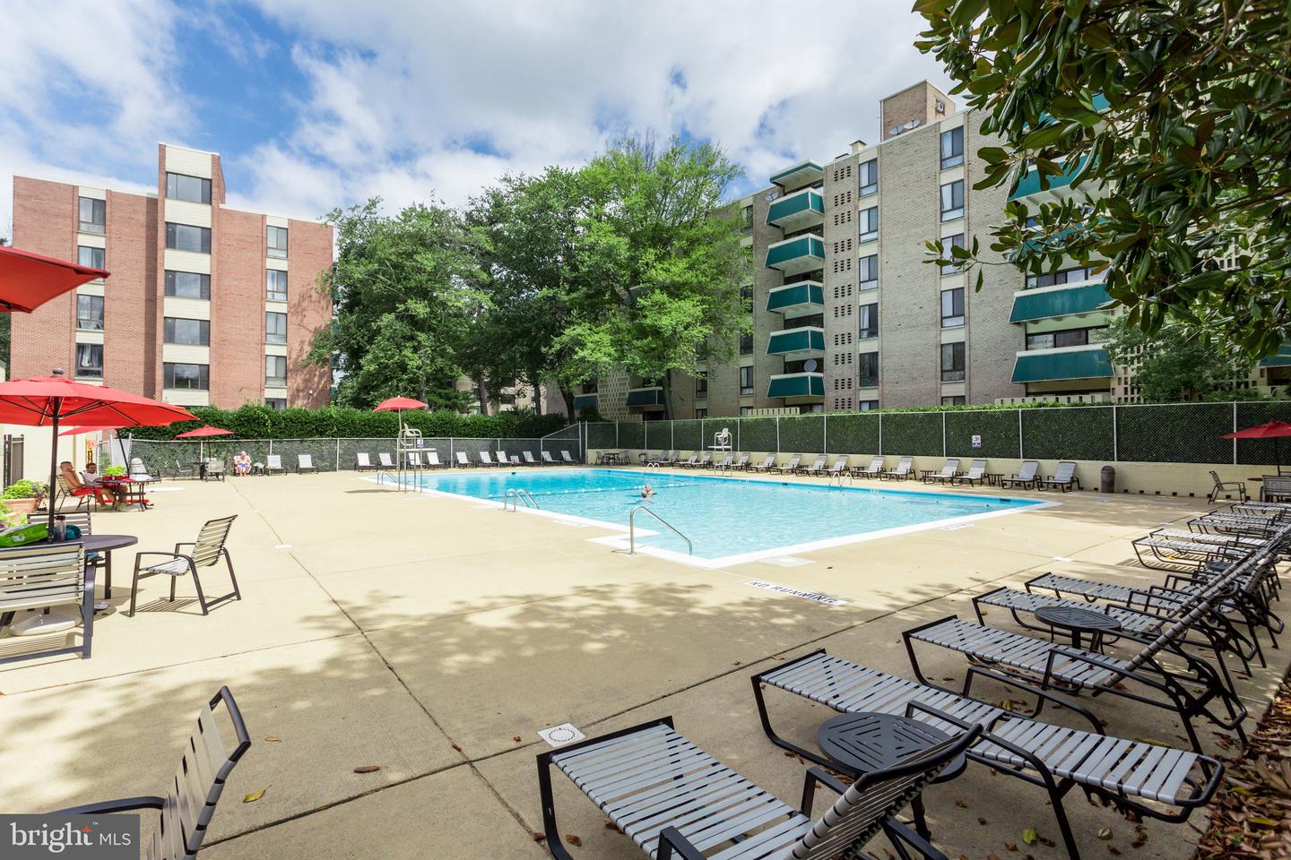6141 LEESBURG PIKE #202, FALLS CHURCH, Virginia 22041, 1 Bedroom Bedrooms, ,1 BathroomBathrooms,Residential,For sale,6141 LEESBURG PIKE #202,VAFX2264360 MLS # VAFX2264360