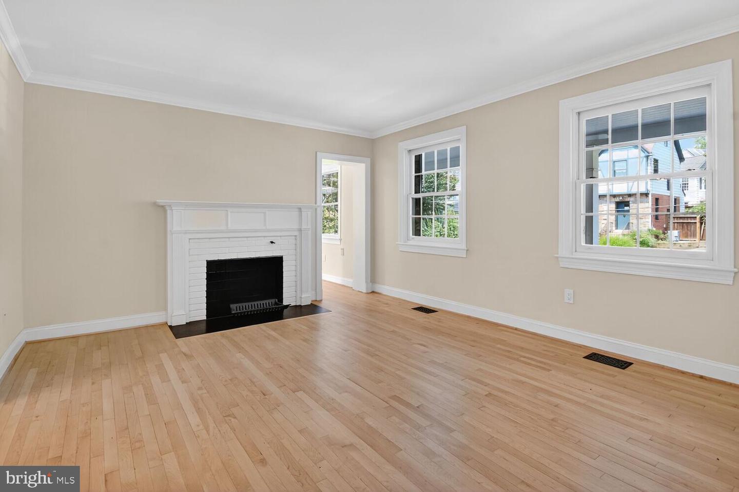 3112 LEGATION ST NW, WASHINGTON, District Of Columbia 20015, 6 Bedrooms Bedrooms, ,5 BathroomsBathrooms,Residential,For sale,3112 LEGATION ST NW,DCDC2217624 MLS # DCDC2217624