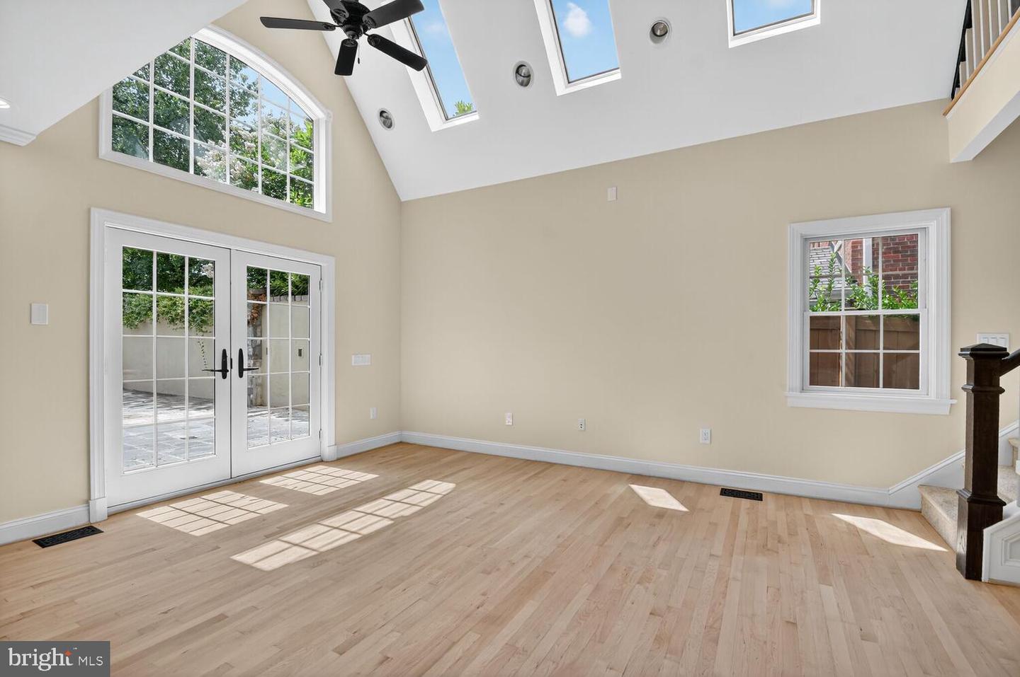 3112 LEGATION ST NW, WASHINGTON, District Of Columbia 20015, 6 Bedrooms Bedrooms, ,5 BathroomsBathrooms,Residential,For sale,3112 LEGATION ST NW,DCDC2217624 MLS # DCDC2217624