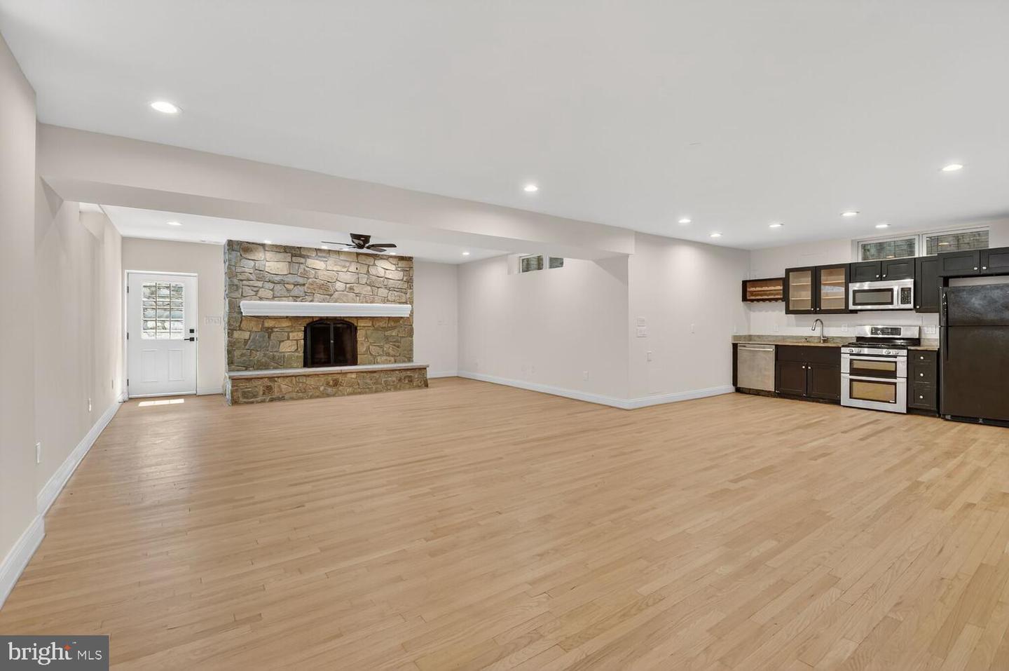 3112 LEGATION ST NW, WASHINGTON, District Of Columbia 20015, 6 Bedrooms Bedrooms, ,5 BathroomsBathrooms,Residential,For sale,3112 LEGATION ST NW,DCDC2217624 MLS # DCDC2217624
