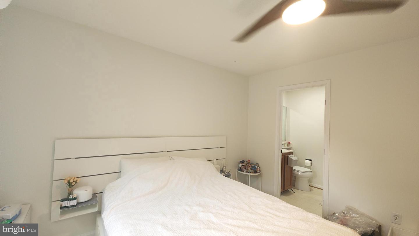 6805 CHASEWOOD CIR, CENTREVILLE, Virginia 20121, 3 Bedrooms Bedrooms, ,3 BathroomsBathrooms,Residential,For sale,6805 CHASEWOOD CIR,VAFX2264380 MLS # VAFX2264380