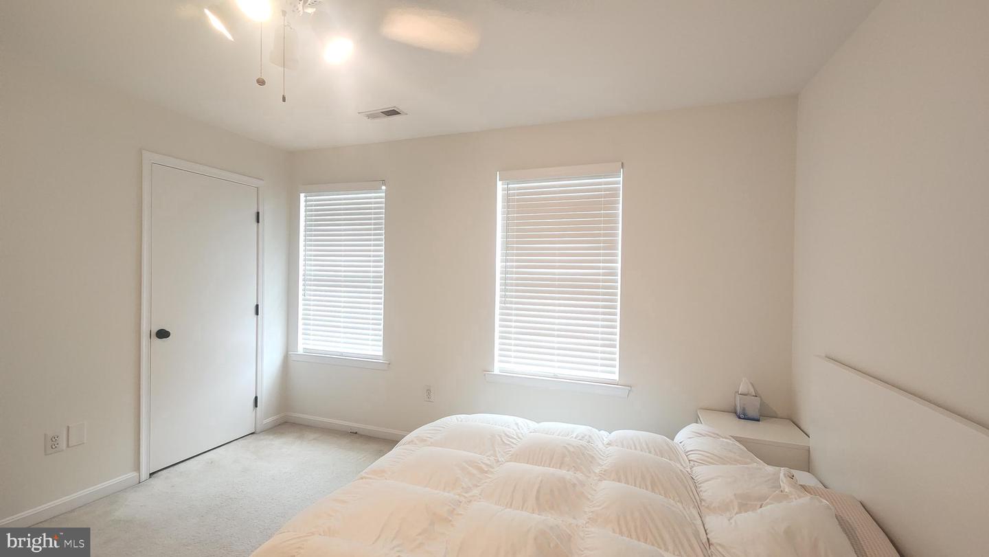 6805 CHASEWOOD CIR, CENTREVILLE, Virginia 20121, 3 Bedrooms Bedrooms, ,3 BathroomsBathrooms,Residential,For sale,6805 CHASEWOOD CIR,VAFX2264380 MLS # VAFX2264380