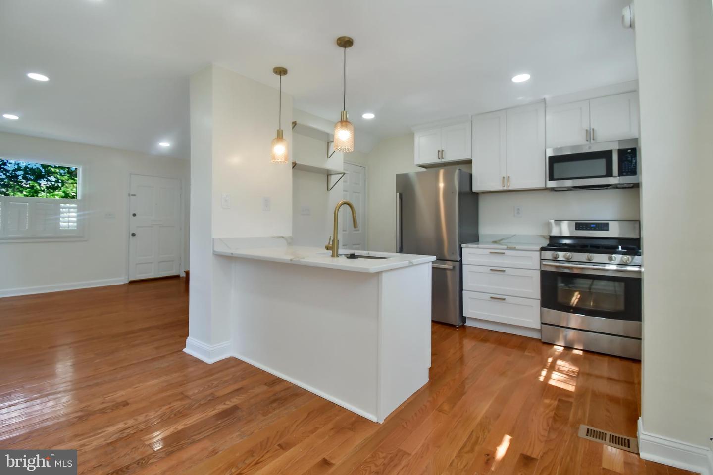 4213 GORMAN ST SE, WASHINGTON, District Of Columbia 20019, 2 Bedrooms Bedrooms, ,1 BathroomBathrooms,Residential,For sale,4213 GORMAN ST SE,DCDC2217640 MLS # DCDC2217640