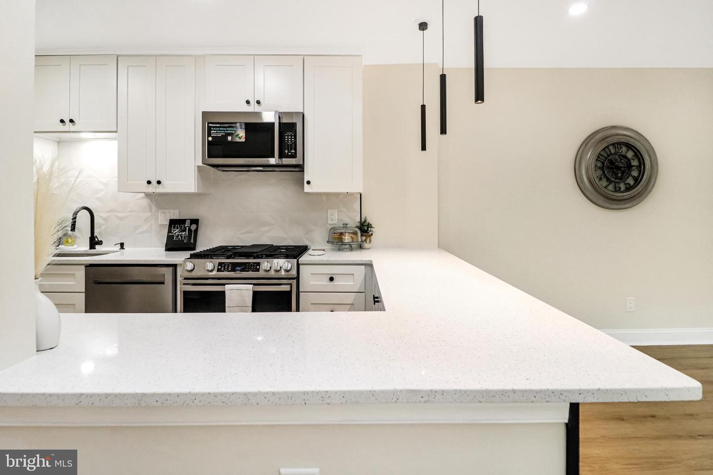 7980 AUDUBON AVE #203, ALEXANDRIA, Virginia 22306, 2 Bedrooms Bedrooms, ,2 BathroomsBathrooms,Residential,For sale,7980 AUDUBON AVE #203,VAFX2264286 MLS # VAFX2264286