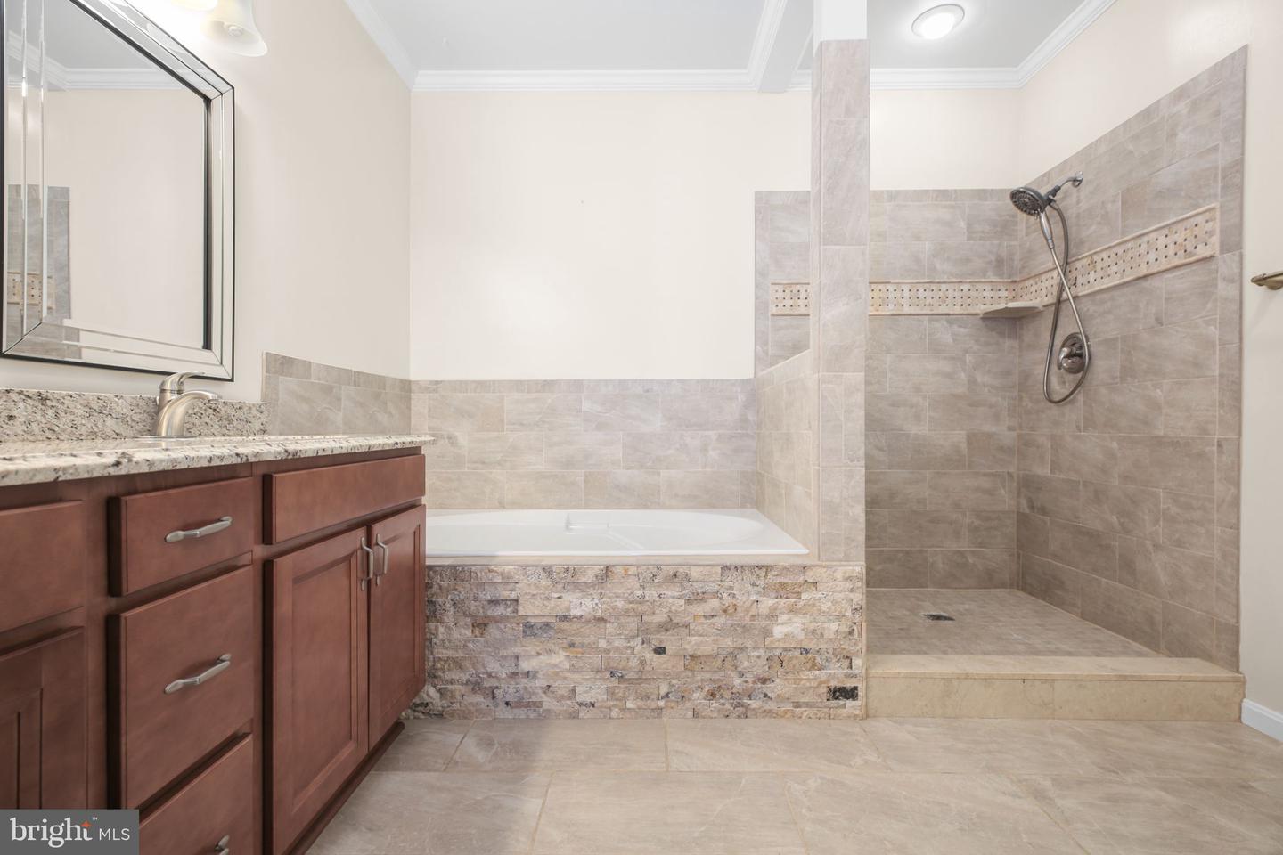 11212 SILVERSMITH LN, FREDERICKSBURG, Virginia 22407, 2 Bedrooms Bedrooms, ,2 BathroomsBathrooms,Residential,For sale,11212 SILVERSMITH LN,VASP2035924 MLS # VASP2035924