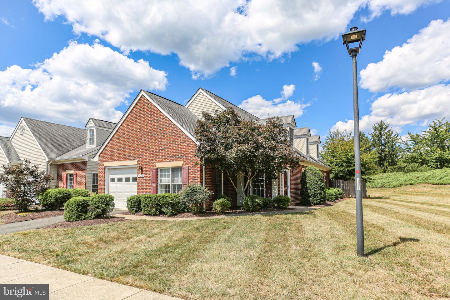 11212 SILVERSMITH LN, FREDERICKSBURG, Virginia 22407, 2 Bedrooms Bedrooms, ,2 BathroomsBathrooms,Residential,For sale,11212 SILVERSMITH LN,VASP2035924 MLS # VASP2035924