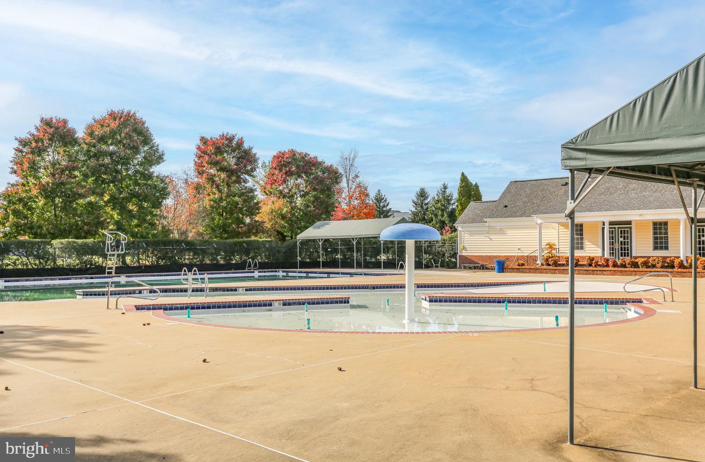 11212 SILVERSMITH LN, FREDERICKSBURG, Virginia 22407, 2 Bedrooms Bedrooms, ,2 BathroomsBathrooms,Residential,For sale,11212 SILVERSMITH LN,VASP2035924 MLS # VASP2035924