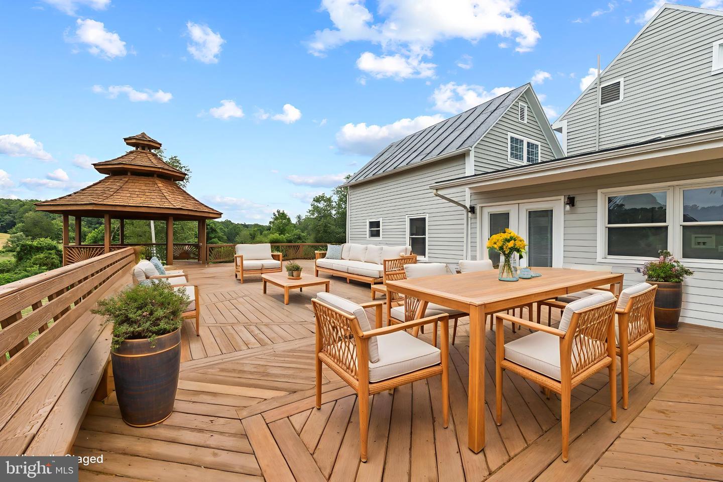 13506 TEAR JAMES TRL, AMISSVILLE, Virginia 20106, 3 Bedrooms Bedrooms, 9 Rooms Rooms,2 BathroomsBathrooms,Residential,For sale,13506 TEAR JAMES TRL,VACU2011460 MLS # VACU2011460 13506 TEAR JAMES TRL, AMISSVILLE, Virginia 20106, 3 Bedrooms Bedrooms, 9 Rooms Rooms,2 BathroomsBathrooms,Residential,For sale,13506 TEAR JAMES TRL,VACU2011460 MLS # VACU2011460