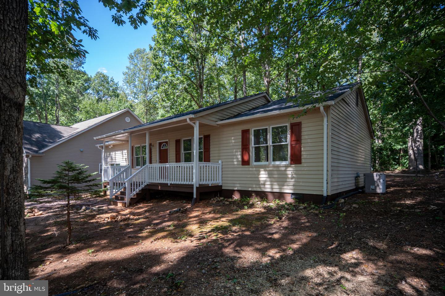 303 MT PLEASANT DR, LOCUST GROVE, Virginia 22508, 3 Bedrooms Bedrooms, ,2 BathroomsBathrooms,Residential,For sale,303 MT PLEASANT DR,VAOR2010636 MLS # VAOR2010636
