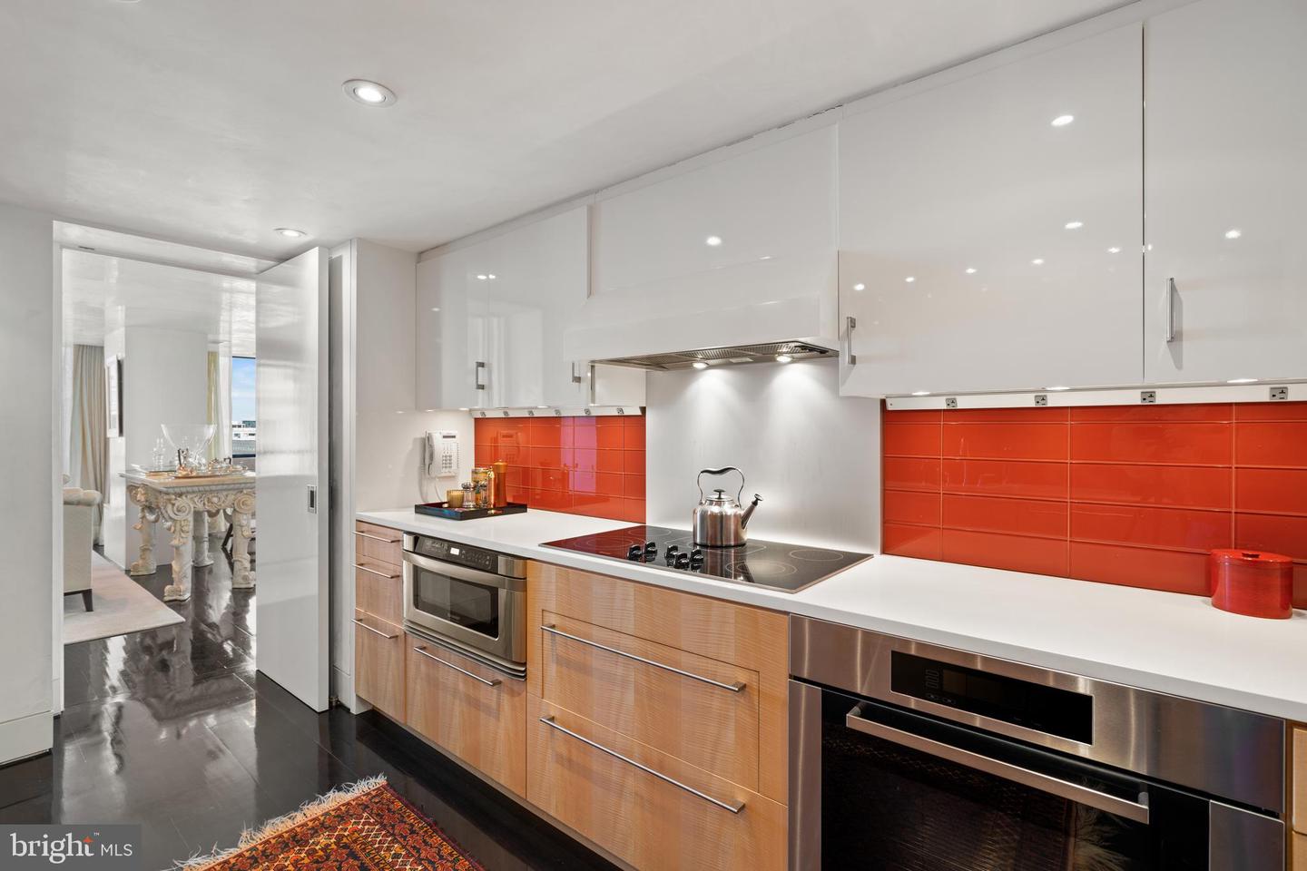 801 PENNSYLVANIA AVE NW #1218, WASHINGTON, District Of Columbia 20003, 2 Bedrooms Bedrooms, ,2 BathroomsBathrooms,Residential,For sale,801 PENNSYLVANIA AVE NW #1218,DCDC2217592 MLS # DCDC2217592
