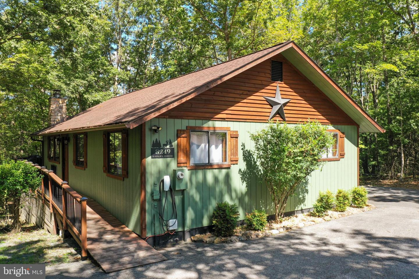 8249 SUPINLICK RIDGE RD, MOUNT JACKSON, Virginia 22842, 3 Bedrooms Bedrooms, ,1 BathroomBathrooms,Residential,For sale,8249 SUPINLICK RIDGE RD,VASH2012390 MLS # VASH2012390