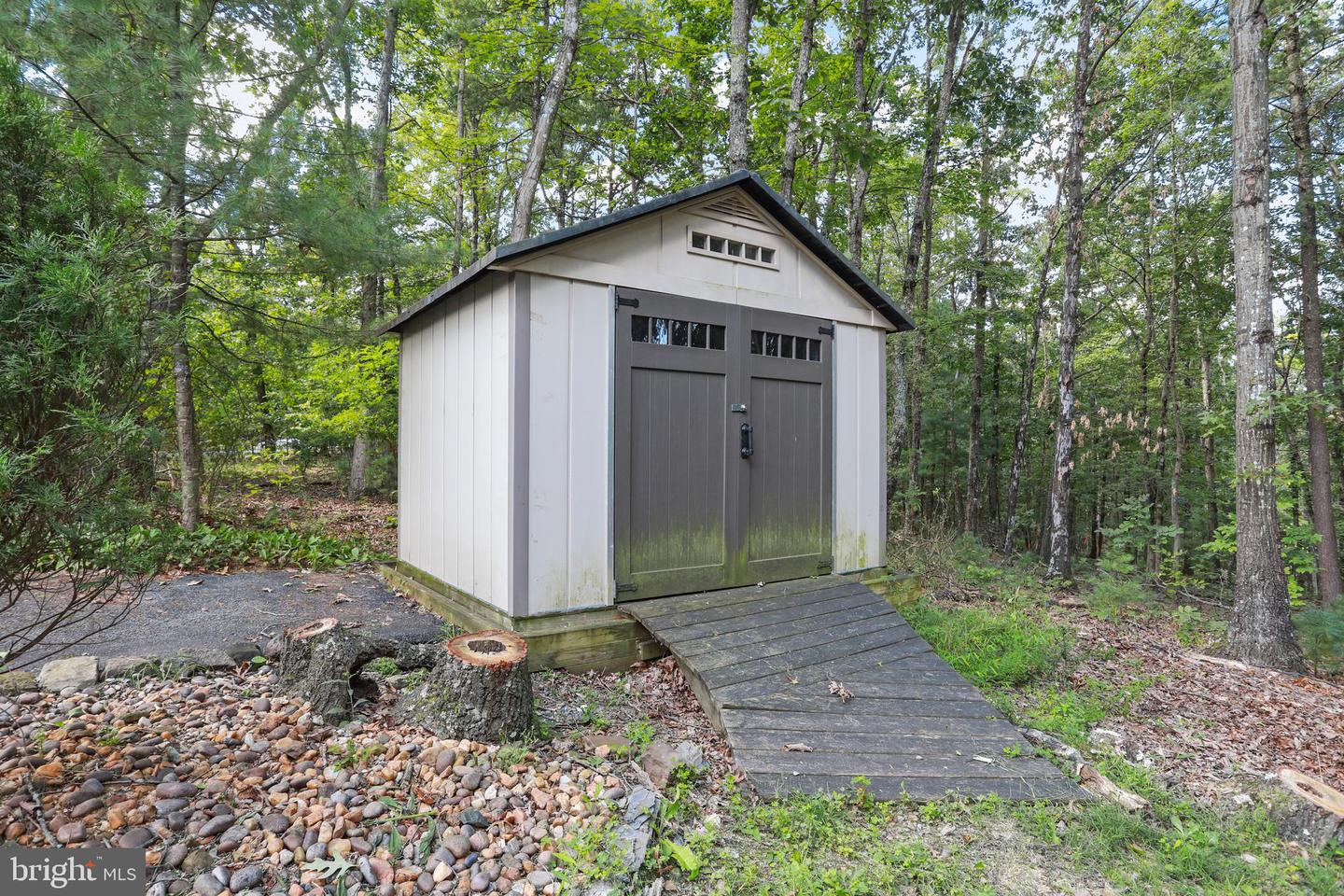 8249 SUPINLICK RIDGE RD, MOUNT JACKSON, Virginia 22842, 3 Bedrooms Bedrooms, ,1 BathroomBathrooms,Residential,For sale,8249 SUPINLICK RIDGE RD,VASH2012390 MLS # VASH2012390