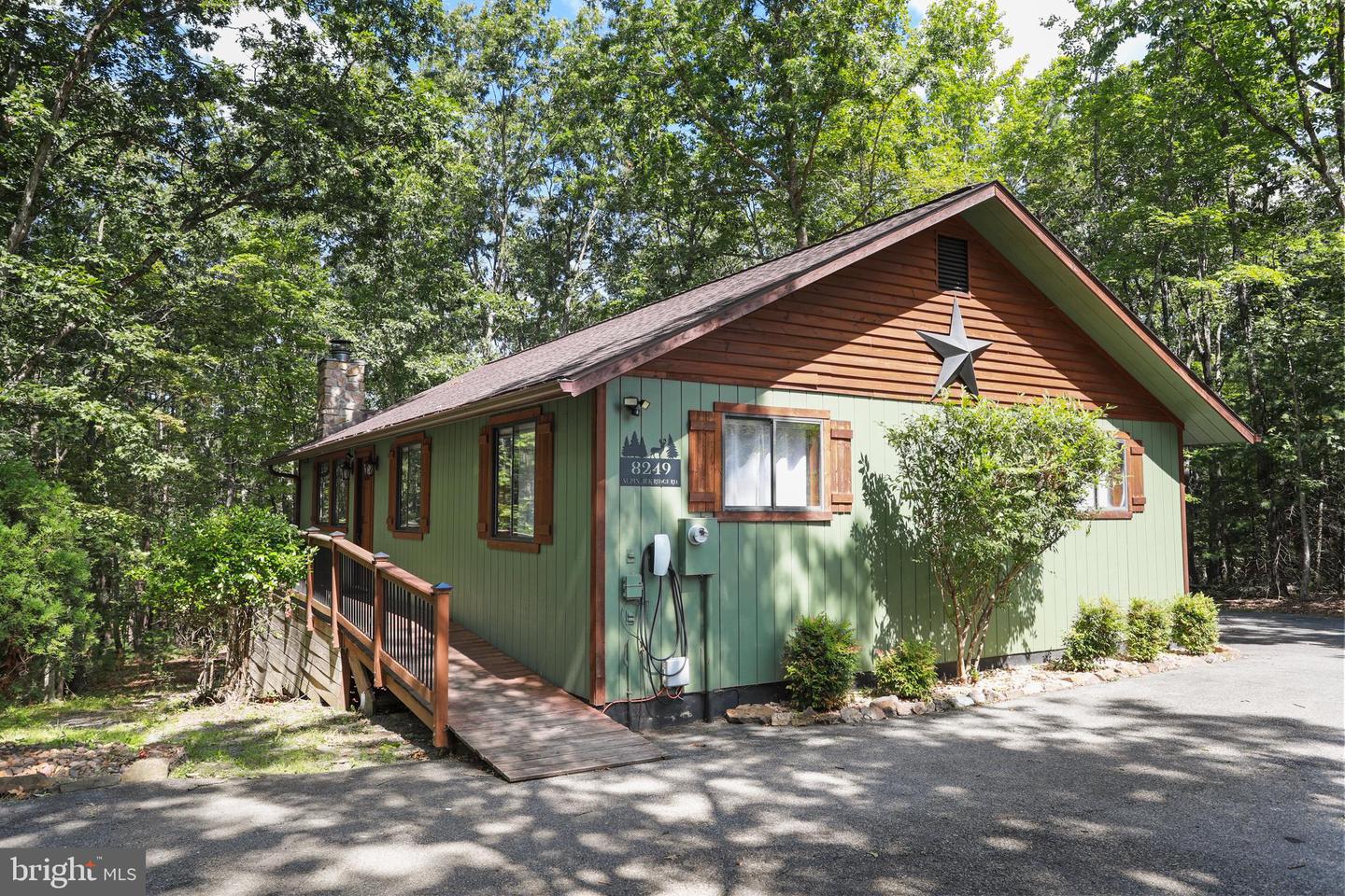 8249 SUPINLICK RIDGE RD, MOUNT JACKSON, Virginia 22842, 3 Bedrooms Bedrooms, ,1 BathroomBathrooms,Residential,For sale,8249 SUPINLICK RIDGE RD,VASH2012390 MLS # VASH2012390