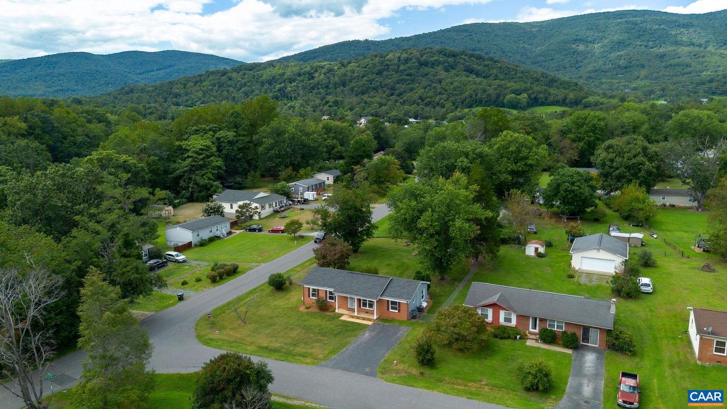 6128 ALBERTA DR, CROZET, Virginia 22932, 4 Bedrooms Bedrooms, ,1 BathroomBathrooms,Residential,For sale,6128 ALBERTA DR,668453 MLS # 668453