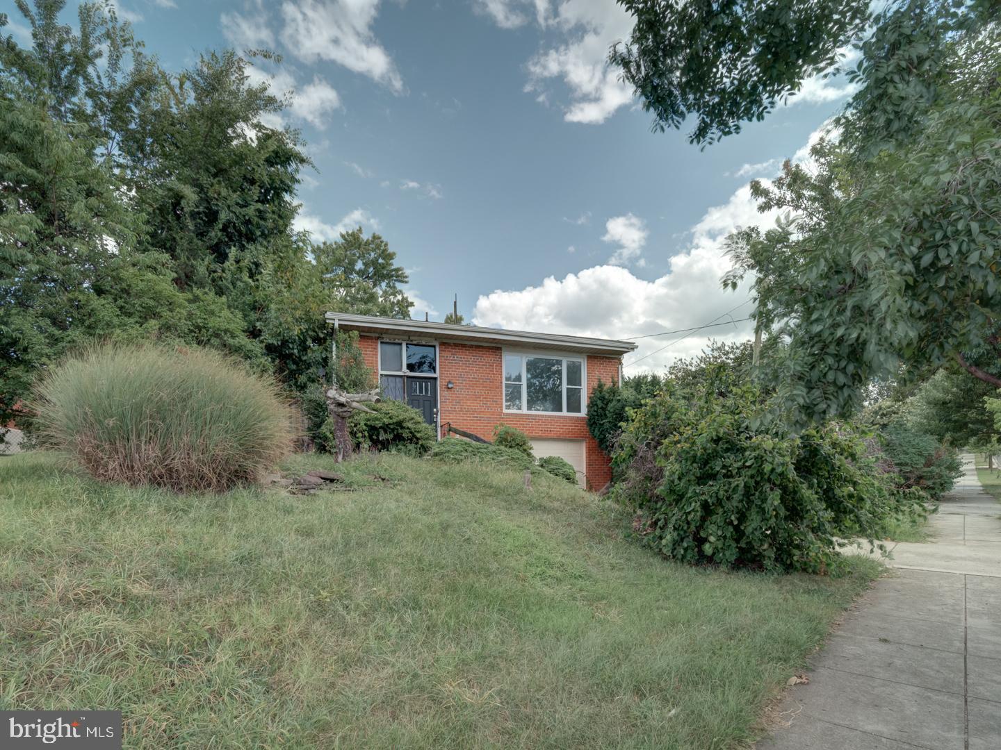 4553 ALABAMA AVE SE, WASHINGTON, District Of Columbia 20019, 3 Bedrooms Bedrooms, ,1 BathroomBathrooms,Residential,For sale,4553 ALABAMA AVE SE,DCDC2217618 MLS # DCDC2217618