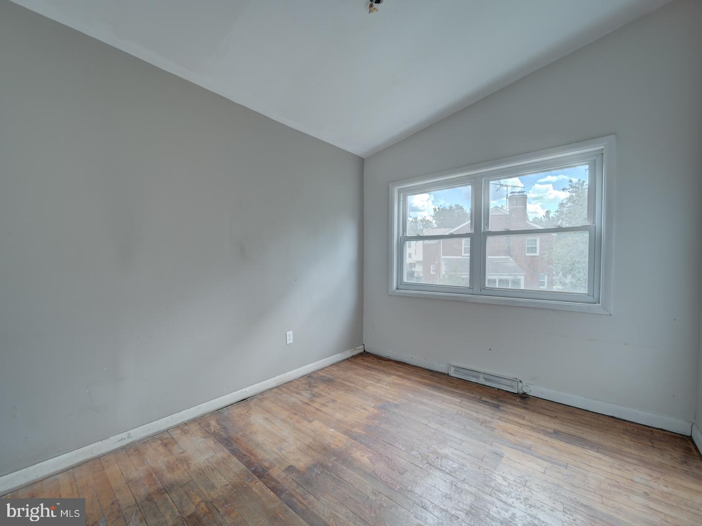 4553 ALABAMA AVE SE, WASHINGTON, District Of Columbia 20019, 3 Bedrooms Bedrooms, ,1 BathroomBathrooms,Residential,For sale,4553 ALABAMA AVE SE,DCDC2217618 MLS # DCDC2217618
