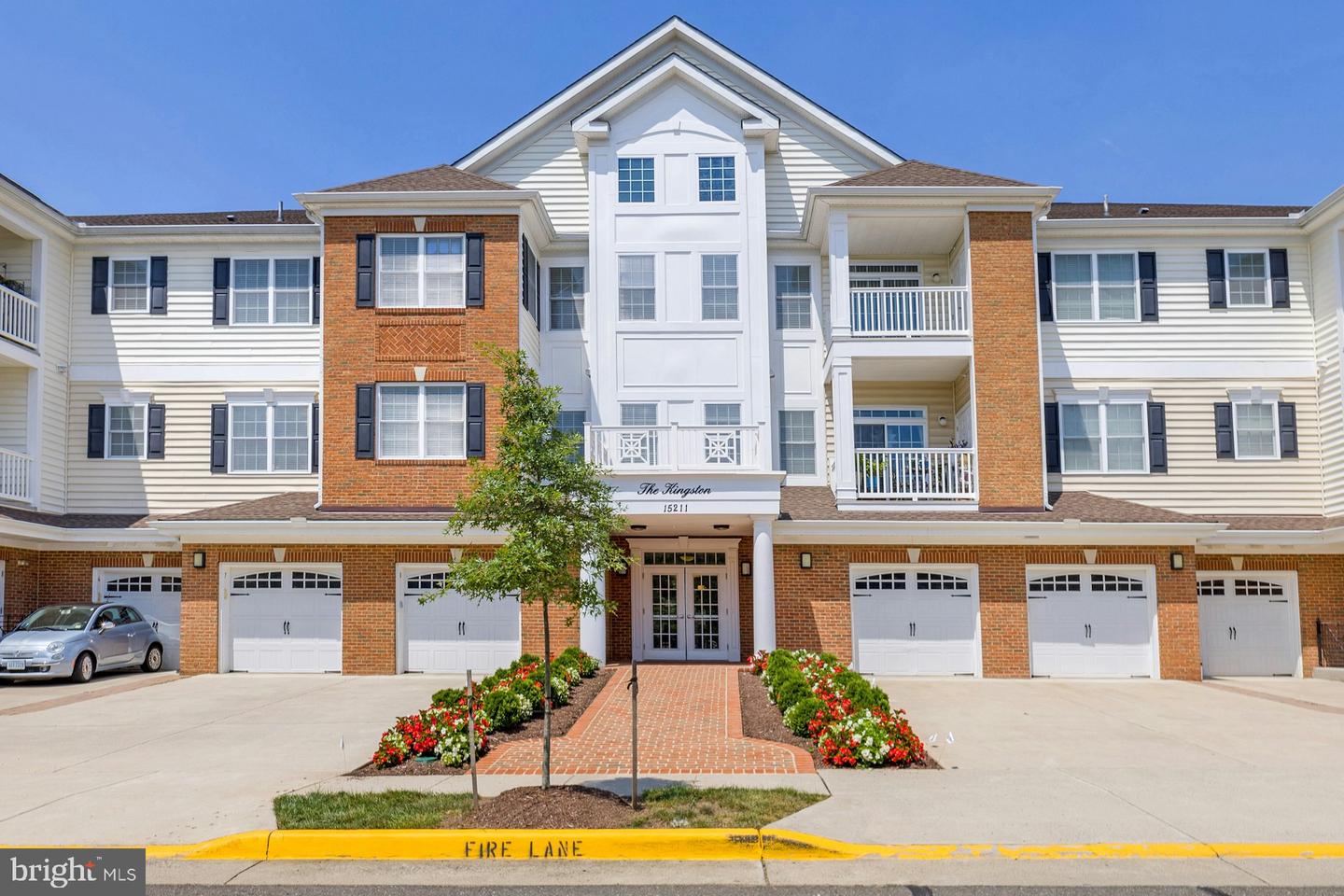 15211 ROYAL CREST DR #101, HAYMARKET, Virginia 20169, 2 Bedrooms Bedrooms, ,2 BathroomsBathrooms,Residential,For sale,15211 ROYAL CREST DR #101,VAPW2103004 MLS # VAPW2103004