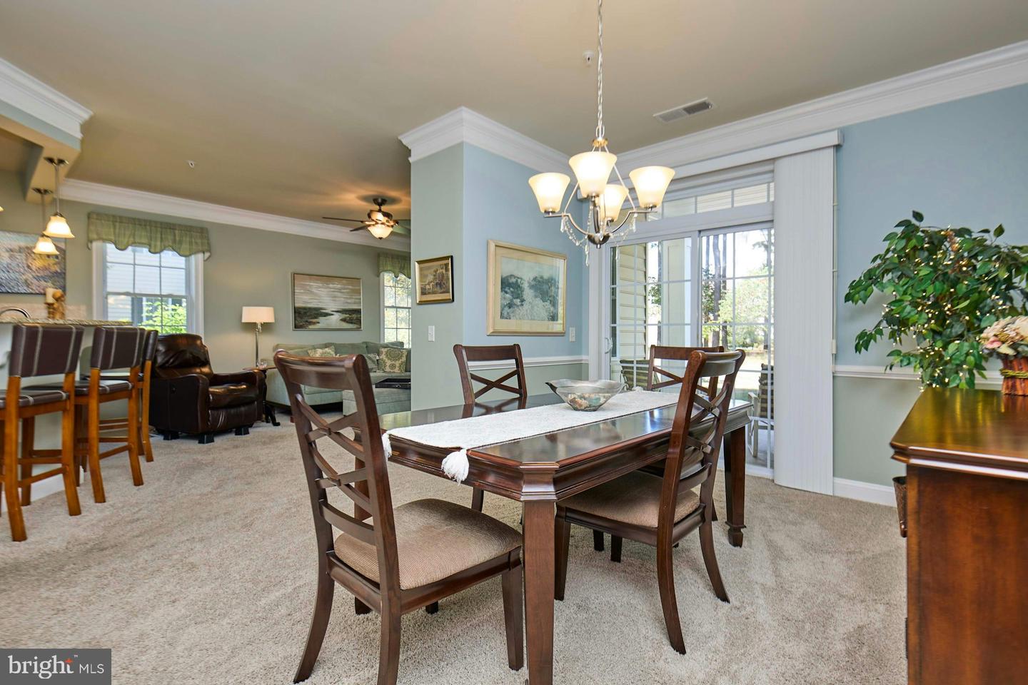 15211 ROYAL CREST DR #101, HAYMARKET, Virginia 20169, 2 Bedrooms Bedrooms, ,2 BathroomsBathrooms,Residential,For sale,15211 ROYAL CREST DR #101,VAPW2103004 MLS # VAPW2103004