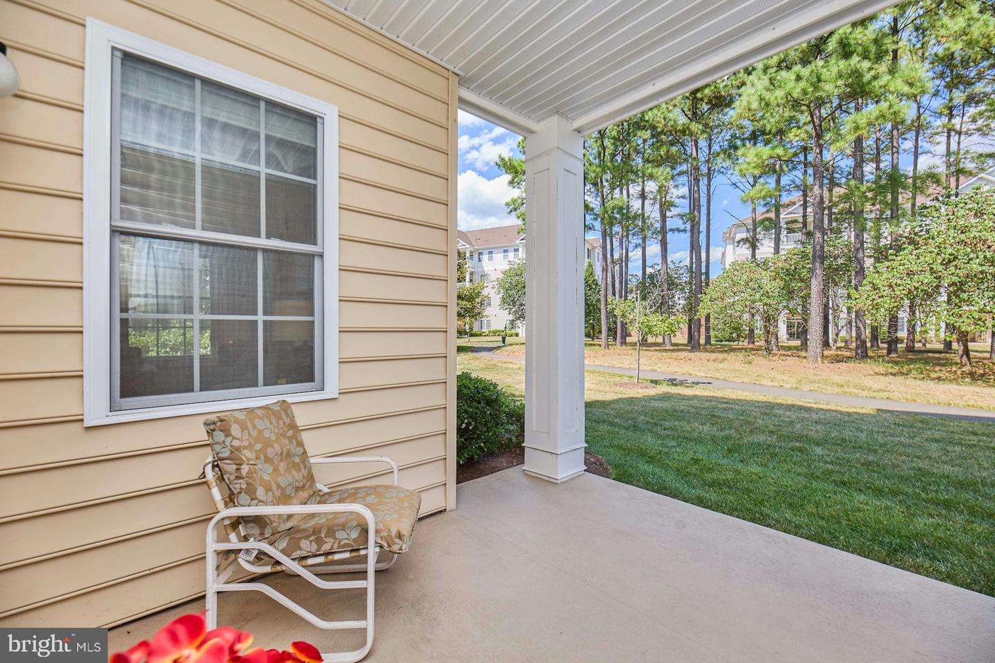 15211 ROYAL CREST DR #101, HAYMARKET, Virginia 20169, 2 Bedrooms Bedrooms, ,2 BathroomsBathrooms,Residential,For sale,15211 ROYAL CREST DR #101,VAPW2103004 MLS # VAPW2103004