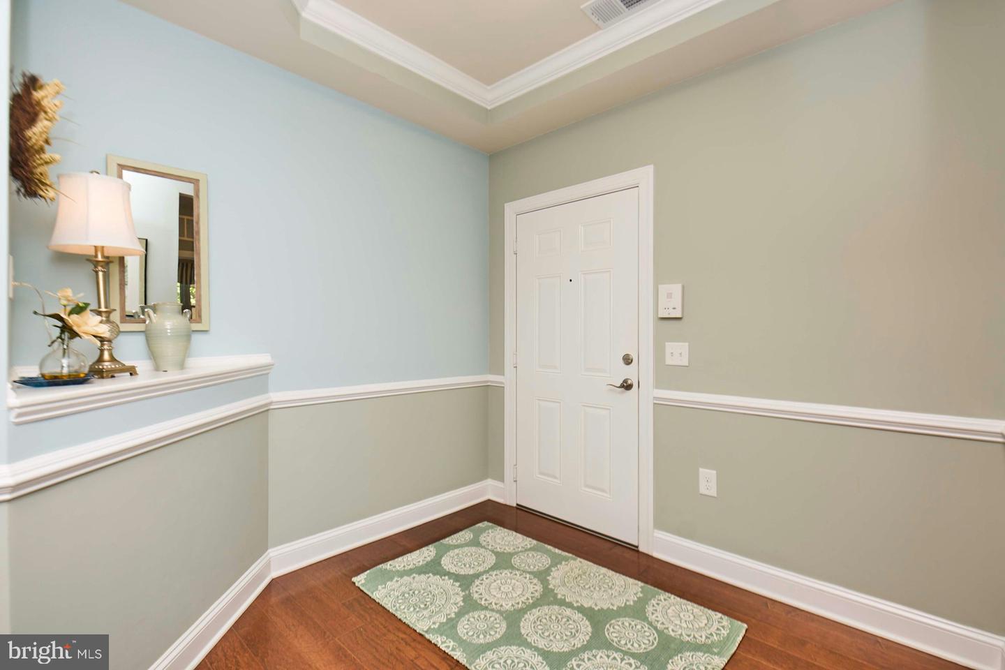15211 ROYAL CREST DR #101, HAYMARKET, Virginia 20169, 2 Bedrooms Bedrooms, ,2 BathroomsBathrooms,Residential,For sale,15211 ROYAL CREST DR #101,VAPW2103004 MLS # VAPW2103004