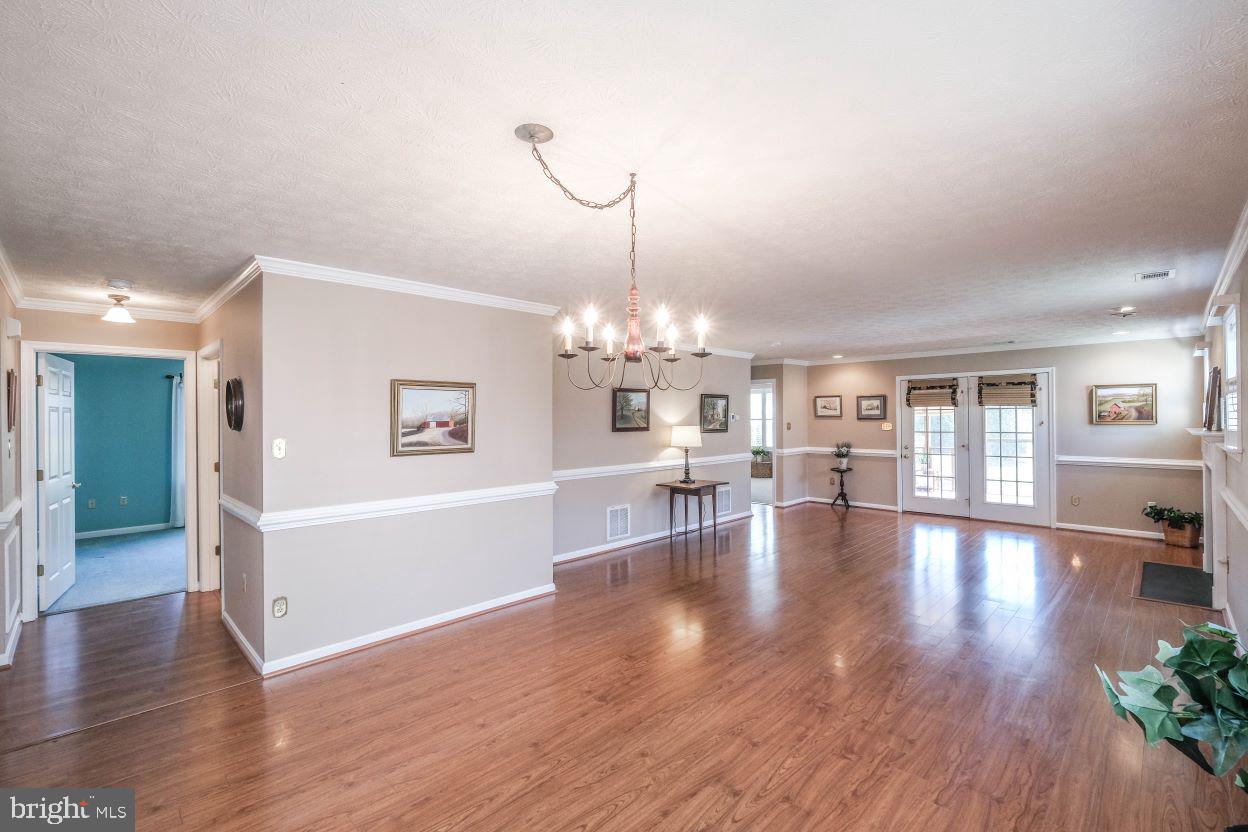 106 CANDLEWICK DR, WINCHESTER, Virginia 22602, 2 Bedrooms Bedrooms, ,2 BathroomsBathrooms,Residential,For sale,106 CANDLEWICK DR,VAFV2036526 MLS # VAFV2036526