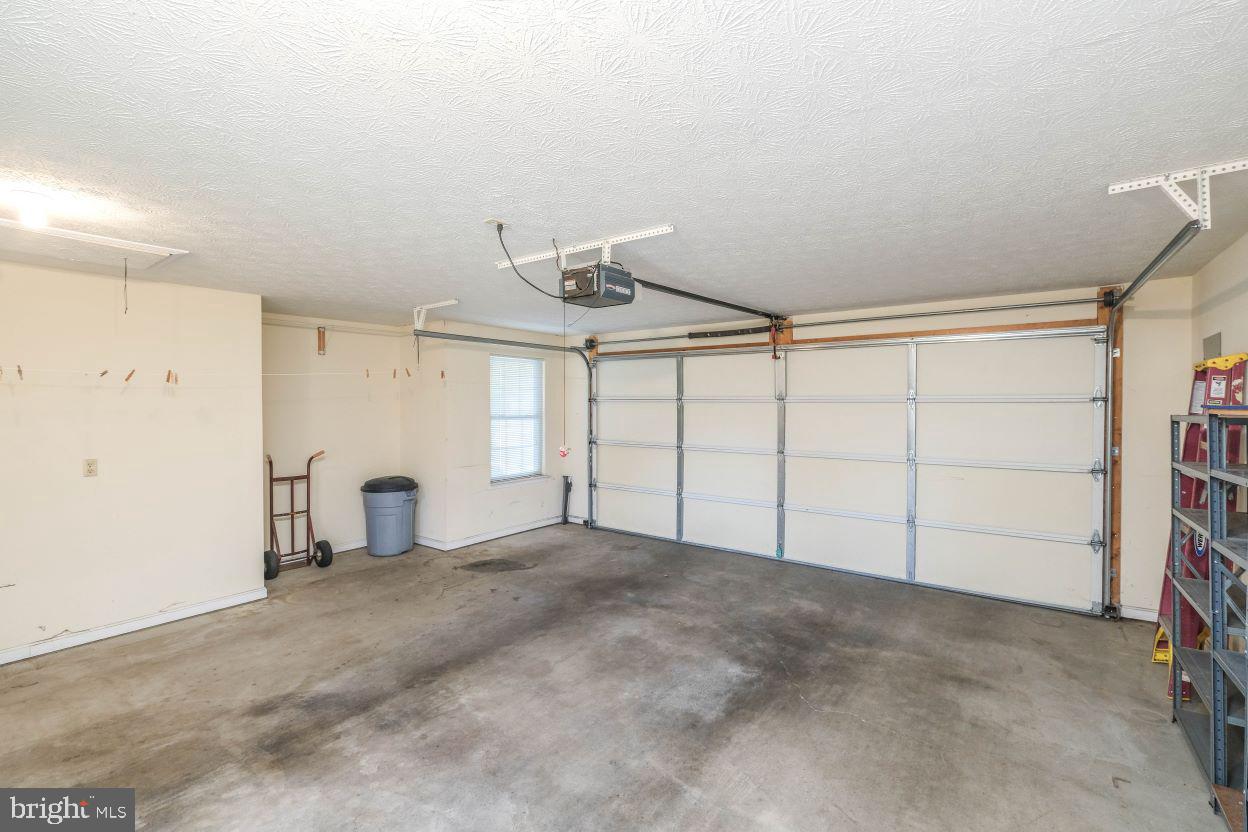 106 CANDLEWICK DR, WINCHESTER, Virginia 22602, 2 Bedrooms Bedrooms, ,2 BathroomsBathrooms,Residential,For sale,106 CANDLEWICK DR,VAFV2036526 MLS # VAFV2036526