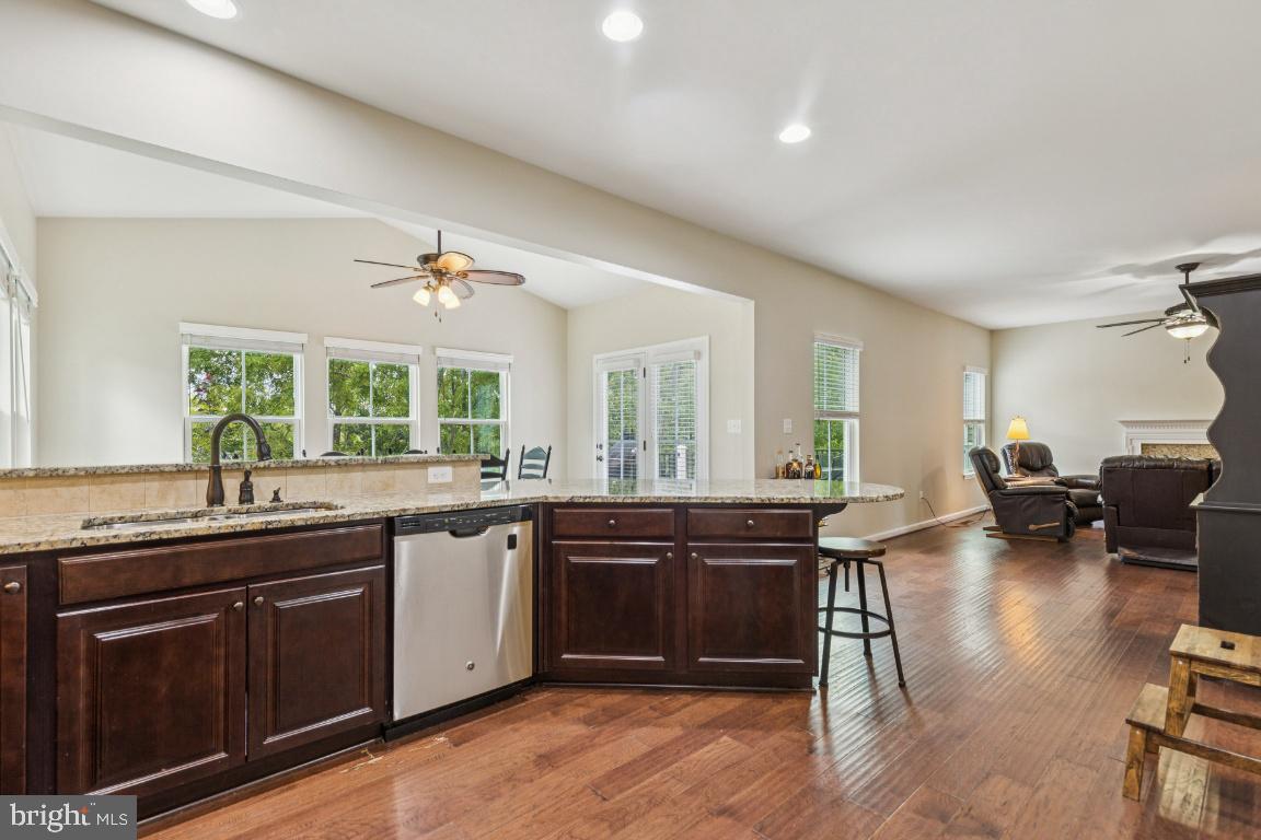 134 ATLANTIS LN, LAKE FREDERICK, Virginia 22630, 3 Bedrooms Bedrooms, ,2 BathroomsBathrooms,Residential,For sale,134 ATLANTIS LN,VAFV2036528 MLS # VAFV2036528