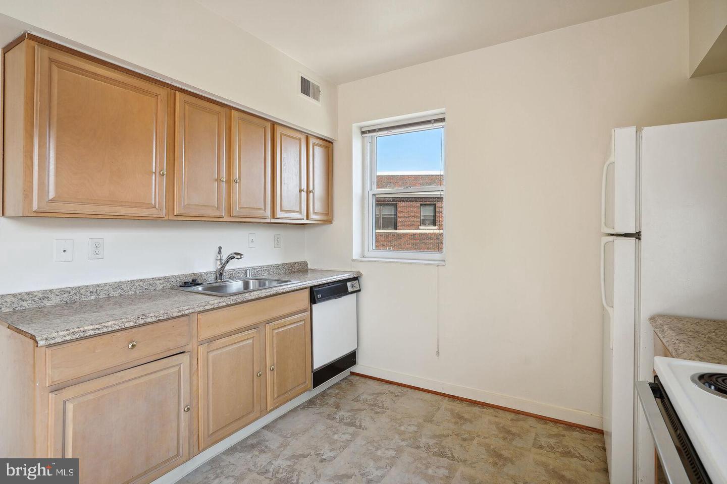 55 M ST NW #406, WASHINGTON, District Of Columbia 20001, 1 Bedroom Bedrooms, ,1 BathroomBathrooms,Residential,For sale,55 M ST NW #406,DCDC2217650 MLS # DCDC2217650
